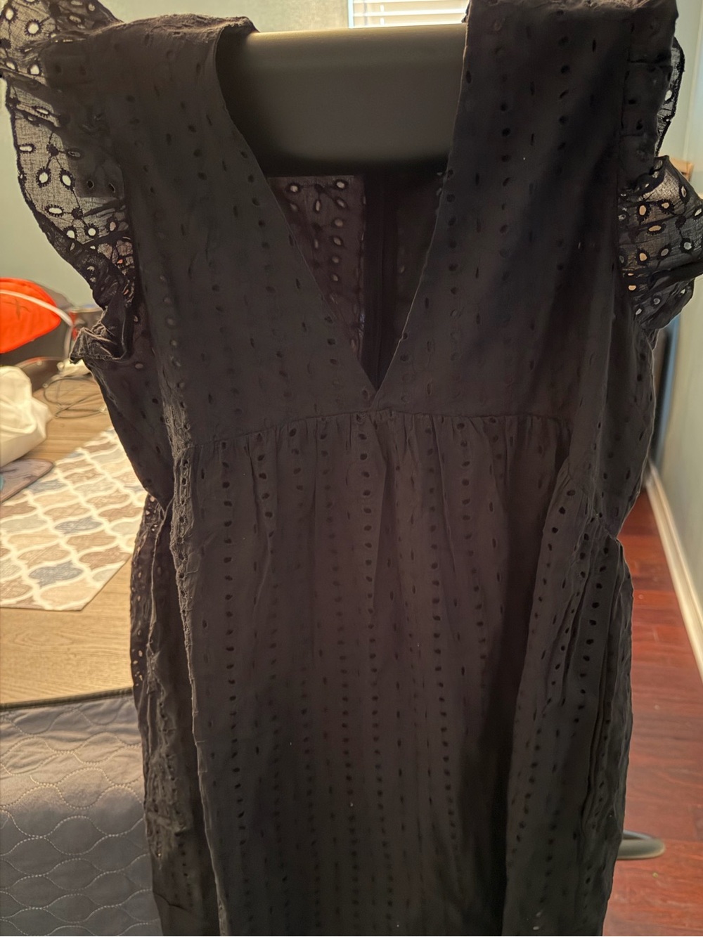 Women's Navy Eyelet V-Neck Flutter Sleeve Top Romper